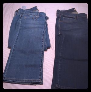 Lot of 2 Levi's jeans